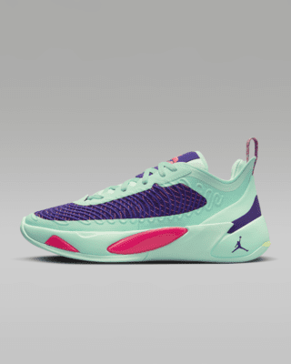 Luka 1 Basketball Shoes. Nike CA